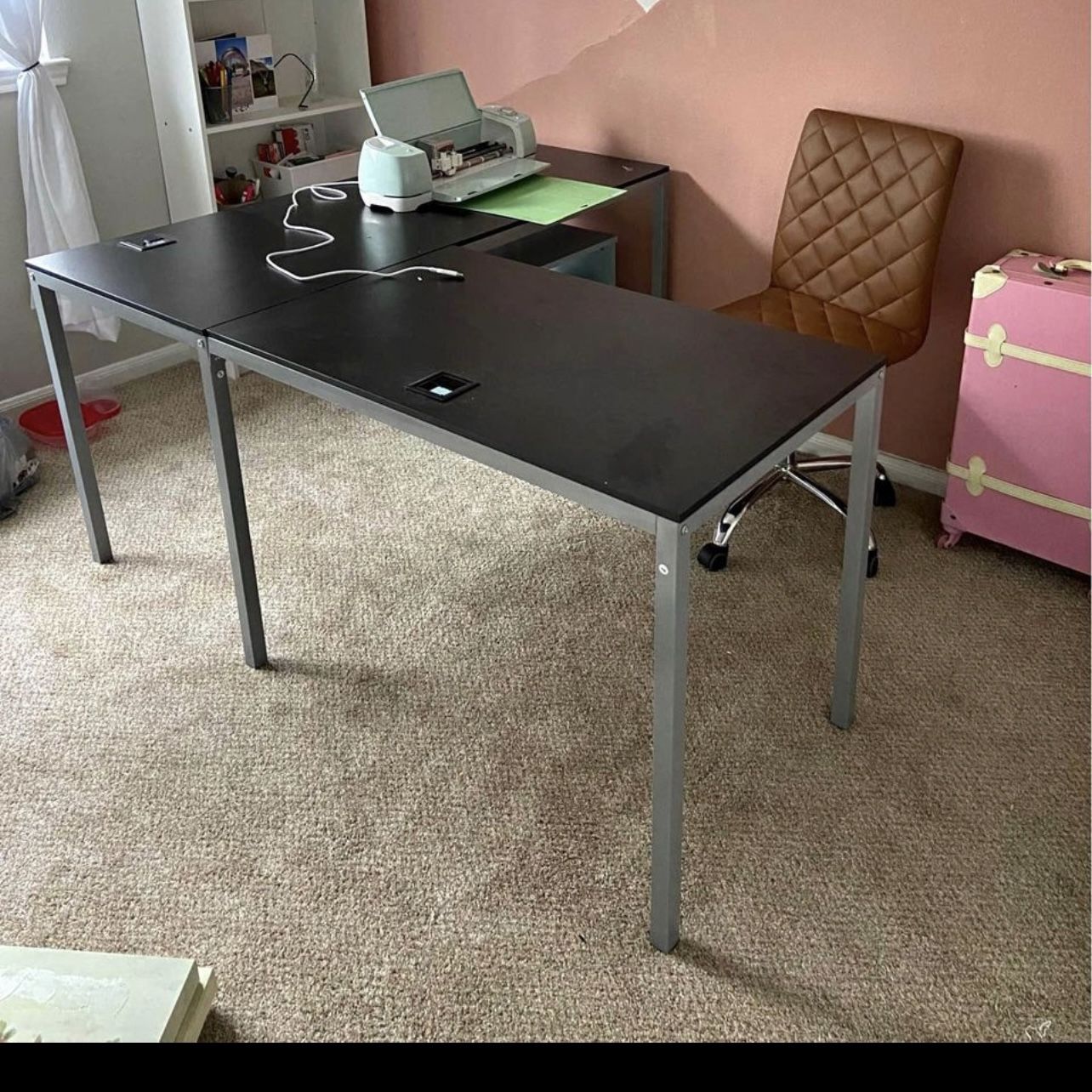 L Shaped desk for Sale in Houston, TX OfferUp