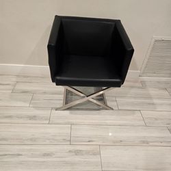 Accent chair