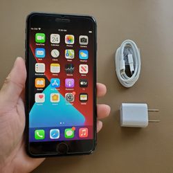 iPhone 8 Plus - UNLOCKED - Like New 