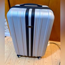 Samsonite 26” Suitcase
