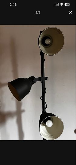 Floor lamp