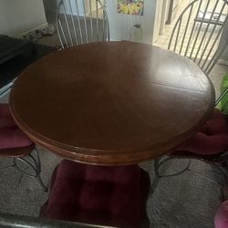 Dining Room  Table 