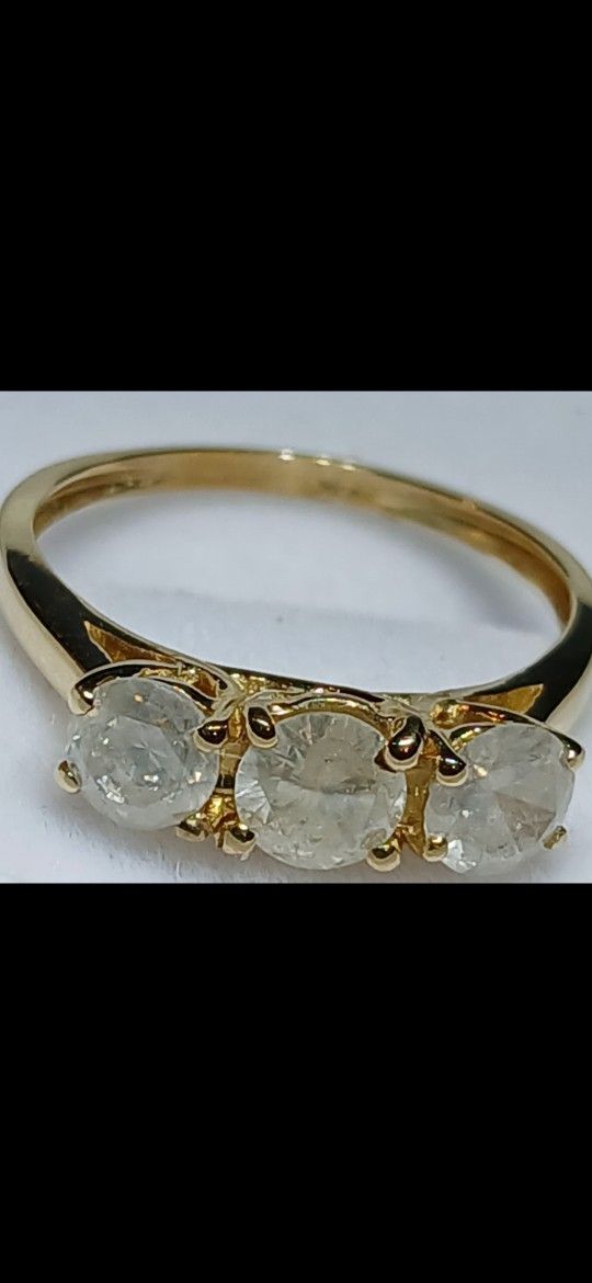 10kt Gold 1.00 ct Brilliant Diamond Ring.    NEW.  RETAIL $3,655 