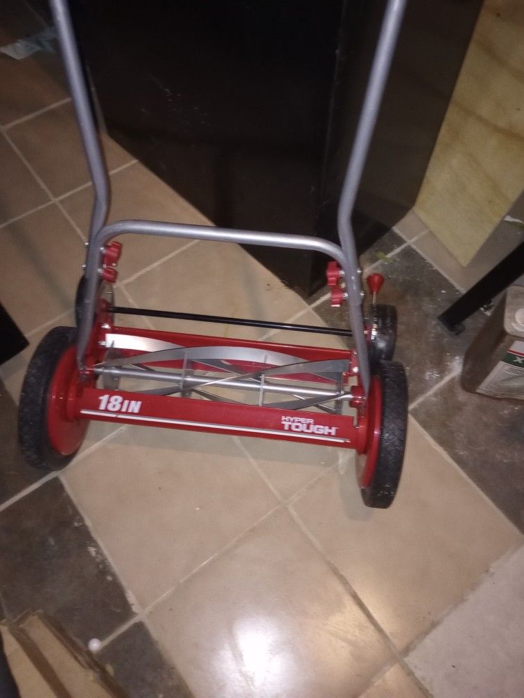18 in Gaper Tough Weed Cutter