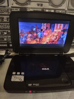 RCA PORTABLE DVD PLAYER
