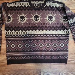 Pullover Sweater With Skulls