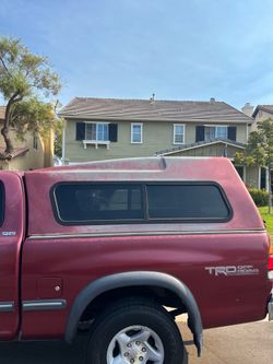 2000-2006 Tundra access cab RAIDER camper shell 6.5 FT