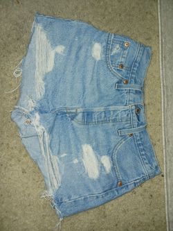 Levi Strauss 501 Frayed Bottom Shorts NEW Women's Size 25