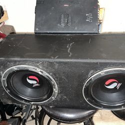 2- subwoofer  kickers/ kicker amp