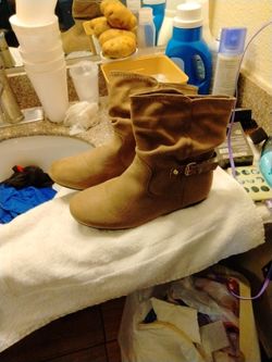 Boots 