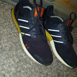Adidas UltraBoost DNA Tokyo Running Shoes Black Gold FY3425 Men’s Size 13