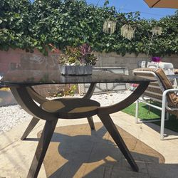 Mesa De Madera Y Vidrio