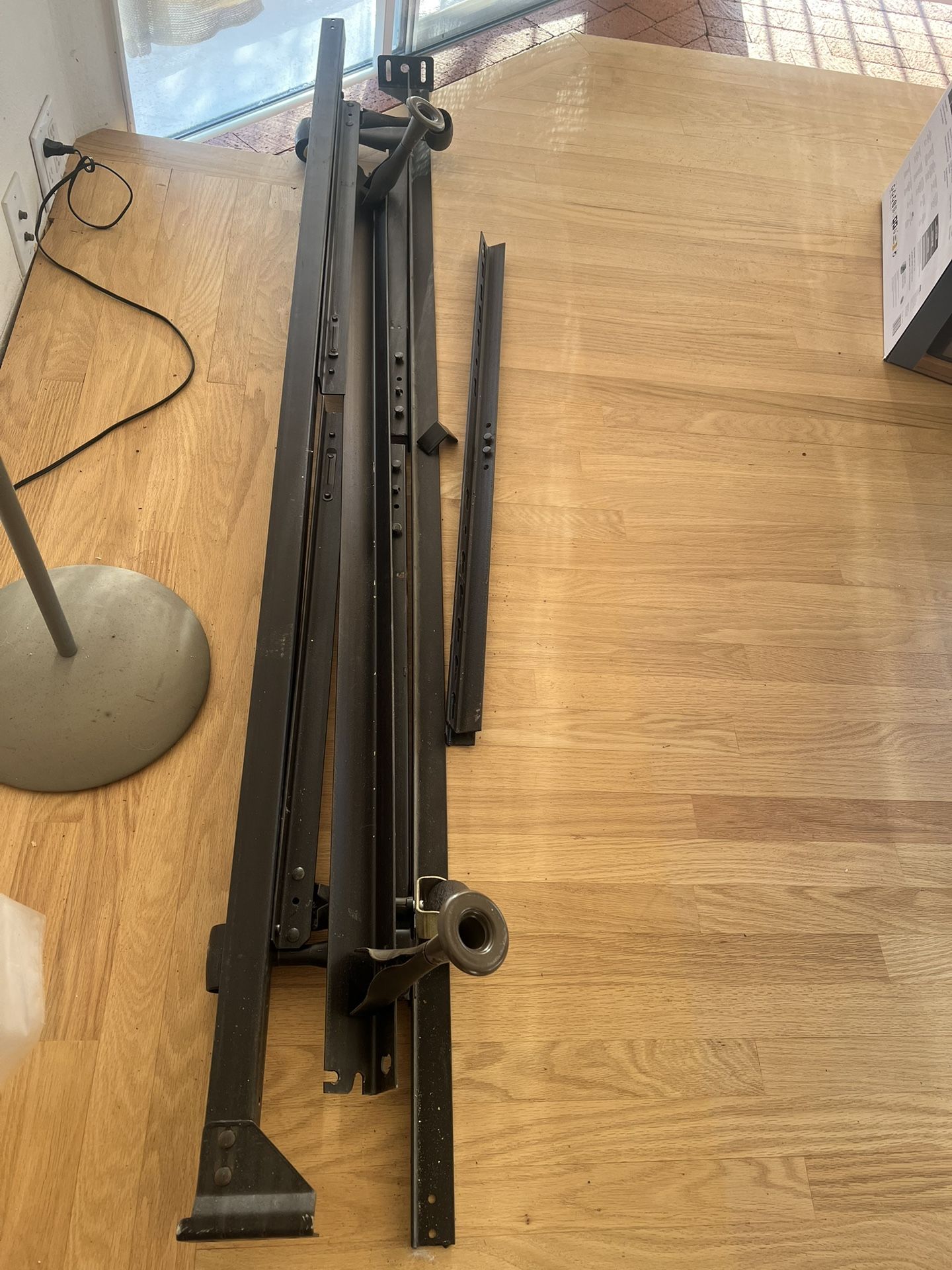 King/Queen Bed Frame