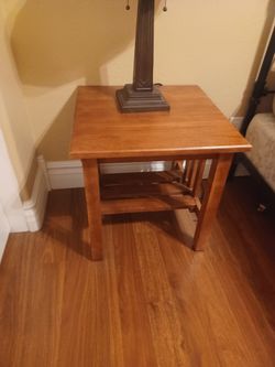Mission style end tables/nightstands