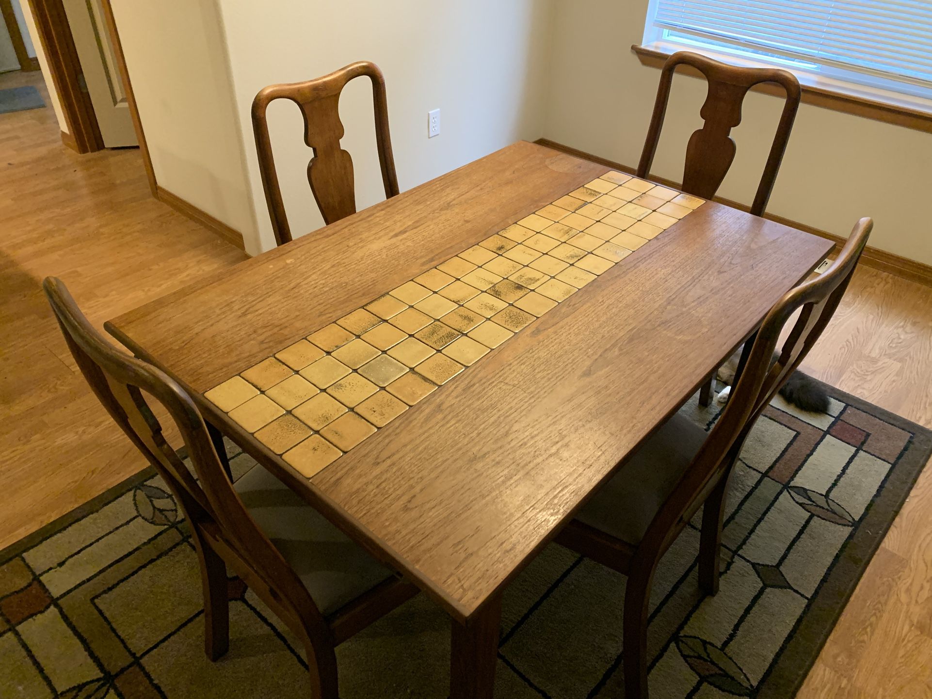 4 Chair Dining Table Set With Leaves
