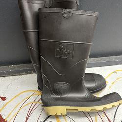 Boot Plastic Zide 10