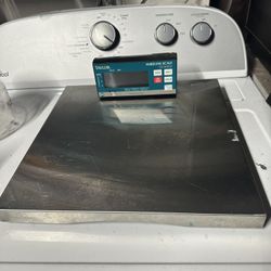 Taylor Industrial Wireless Scale With Hands Free Tare 