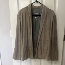 Vintage Michael Hoban North Beach Leather Kramer Jacket Coat  blazer  Woman size 56 gently used very soft and light weight  ** a few small stains on t