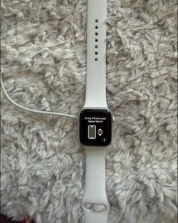 Series 6 Apple Watch 40mm cellular