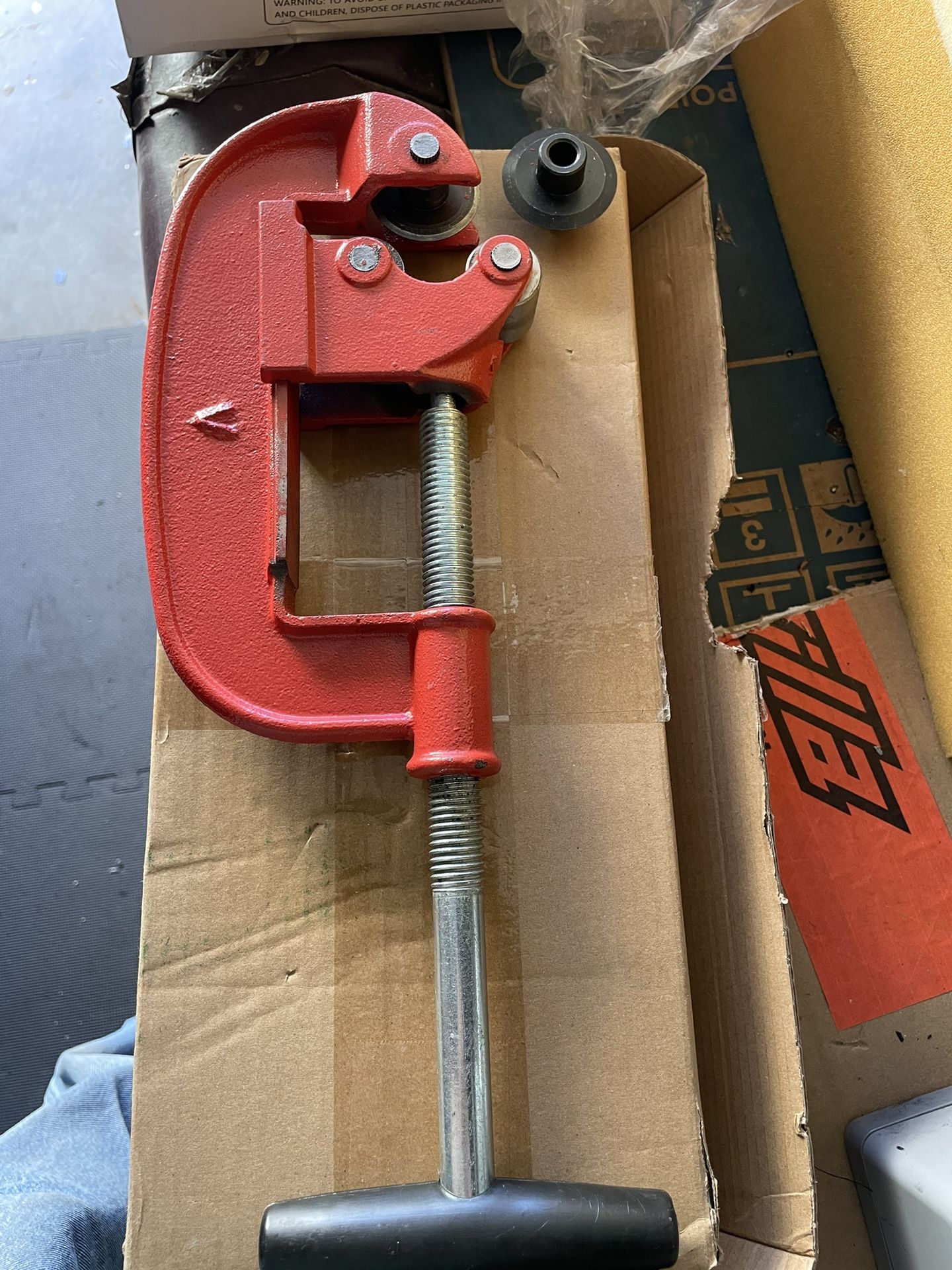 Pipe Cutter. 25 Dollars