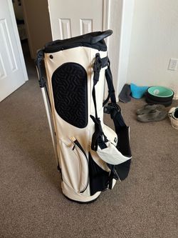 Sunday Golf Ryder S Class Golf Bag