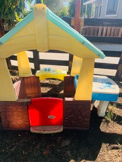 Little Tikes Playhouse