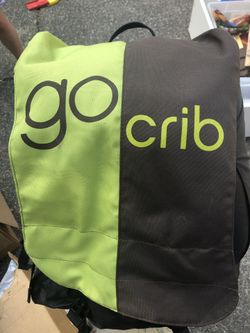 Portable inflatable baby crib, for camping or use at home