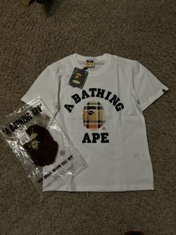 BAPE T SIZE ( SMALL)