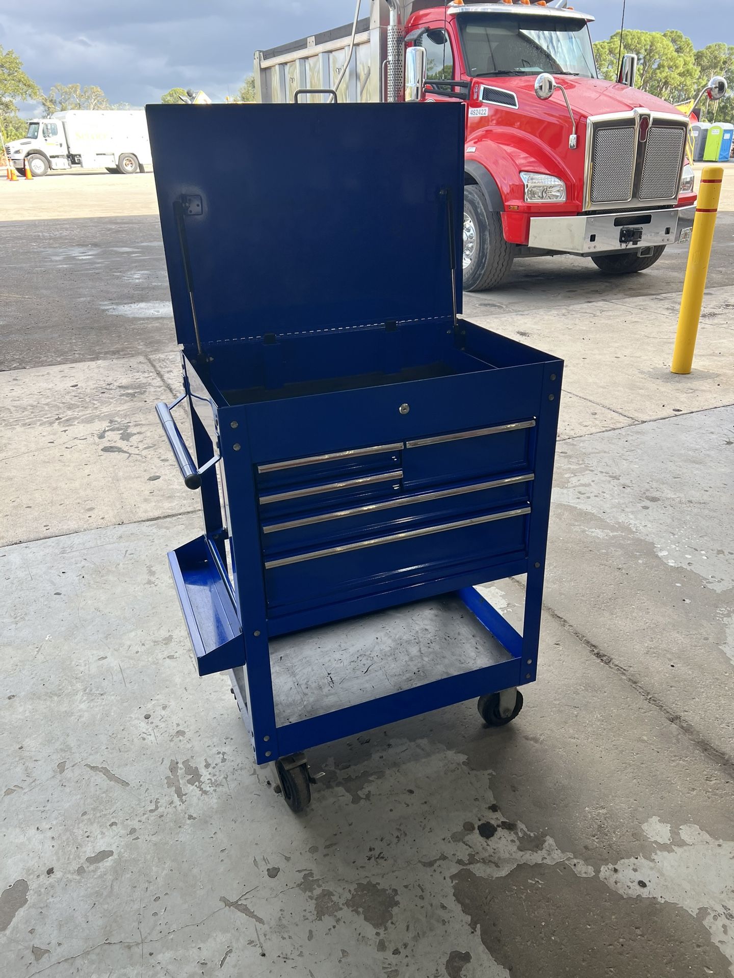 Us General 5 Drawer Box Good Condition