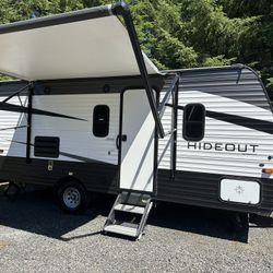 2020 Keystone Hideout M176 LHS