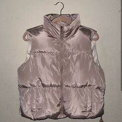 New with Tag | Charlotte Russe Tan Sleeveless Puffer Vest Size Medium