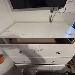 White Bedroom Dresser 