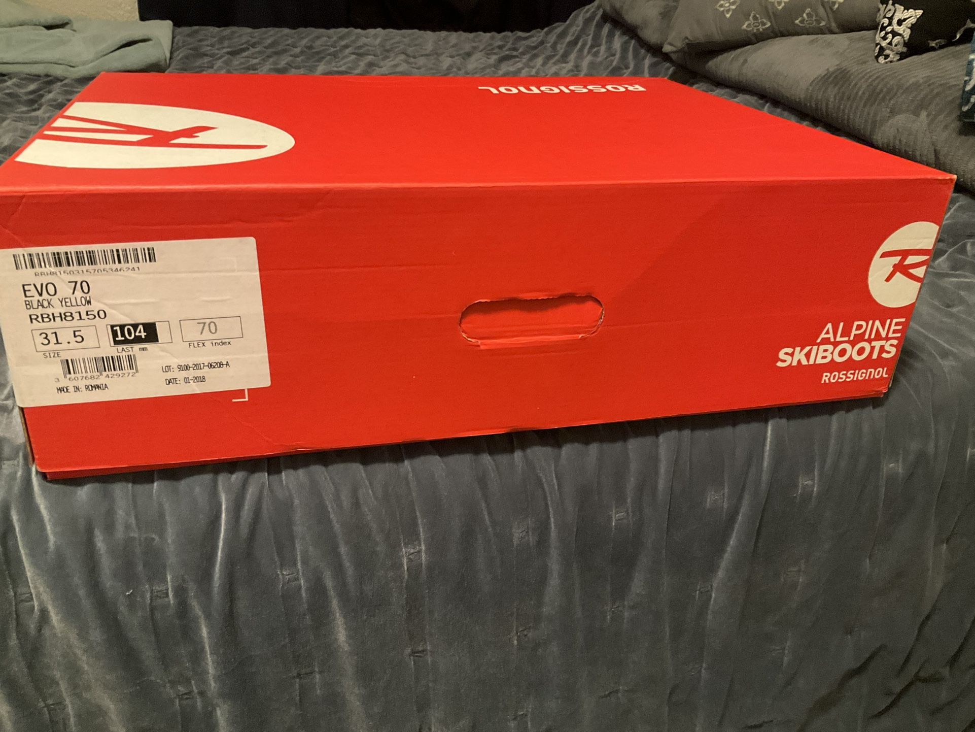 Ski Boots~ Alpine Rossignol sz.13