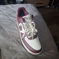 Sail/Night Maroon, Nike Air Force 1 '07 LV8