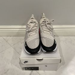 Men Nike Air Max 270 size 12