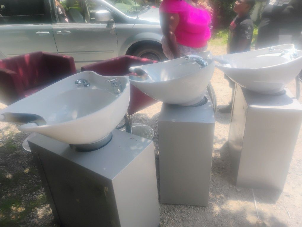 Four Saline Chairs Two Salon Wash Bowl Sinks