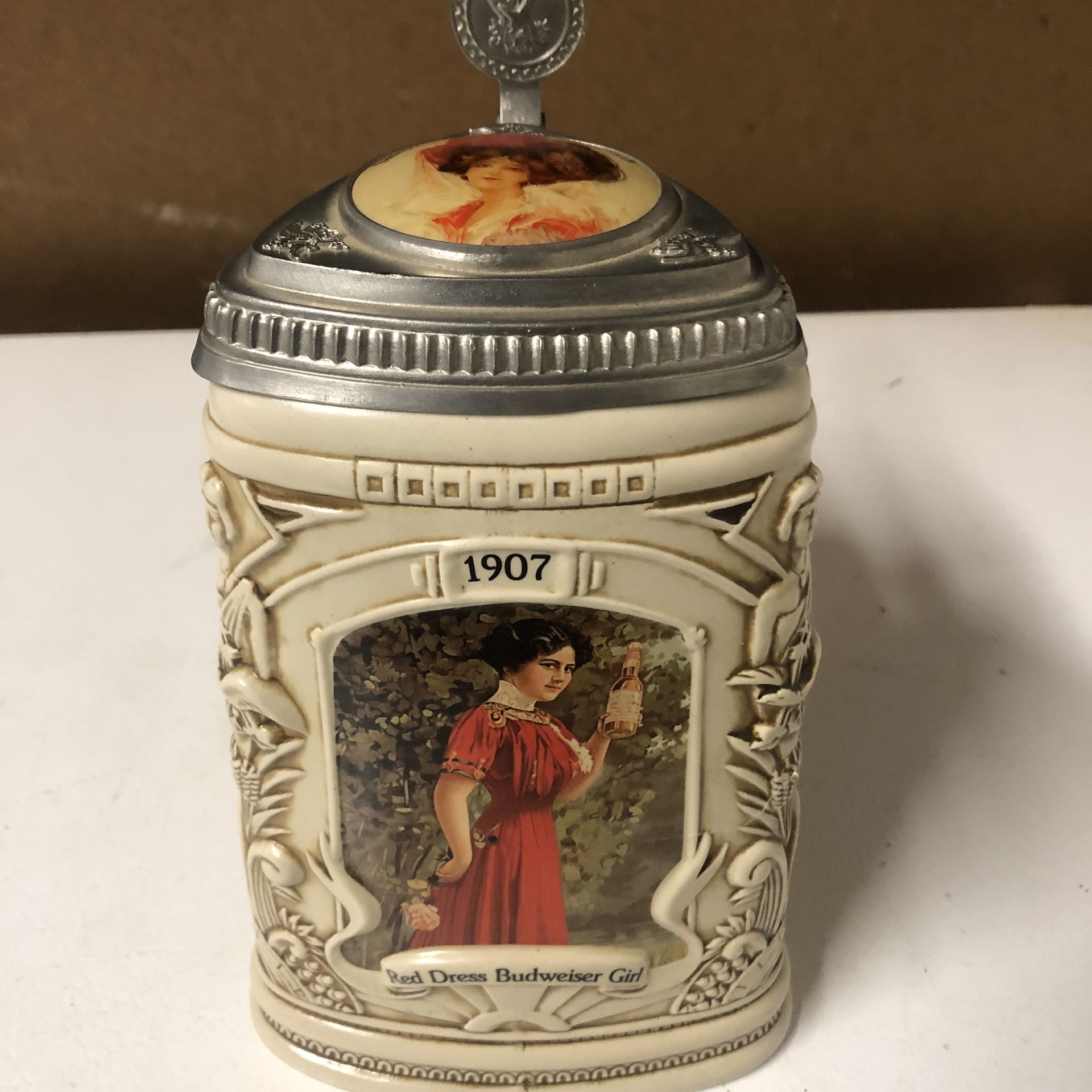 Budwiser Girls Stein 1997 