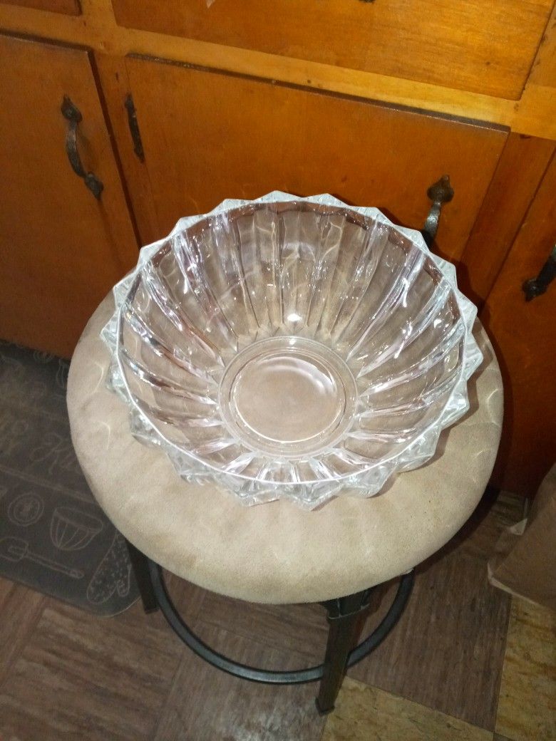 Large Heavy Glass Serving Bowl
