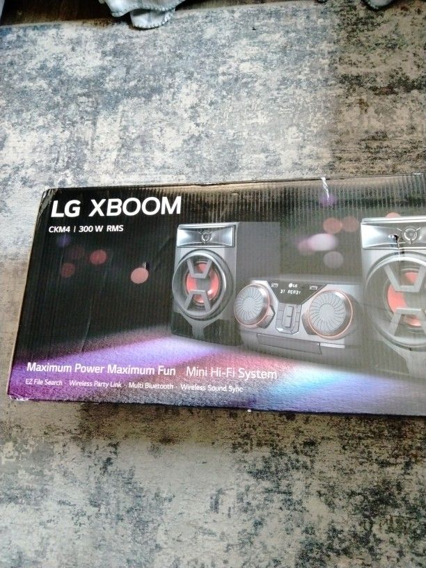 LG XBOOM