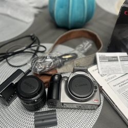 Canon EOS Digital Rebel EF-S 18-55 Kit