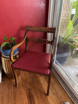 Arm chair
