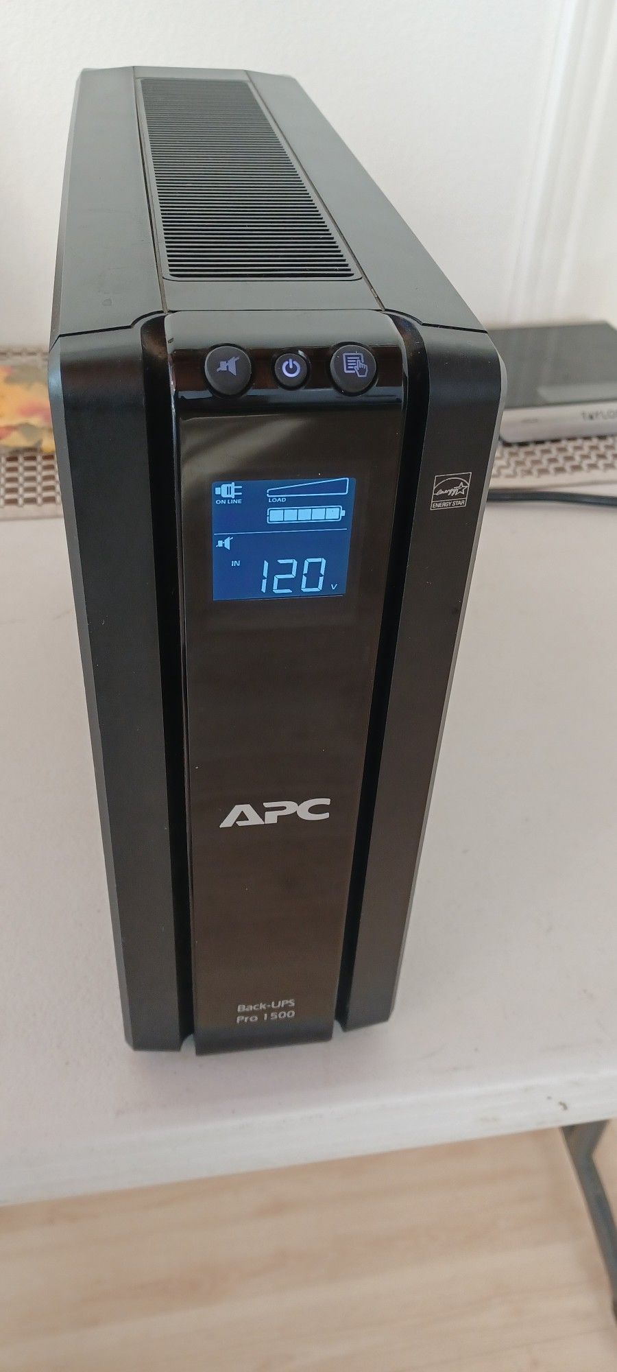 APC Back-UPS PRO 1500