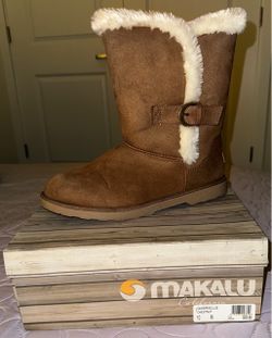 Makalu Gabrielle Chestnut Winter Boots Size 10