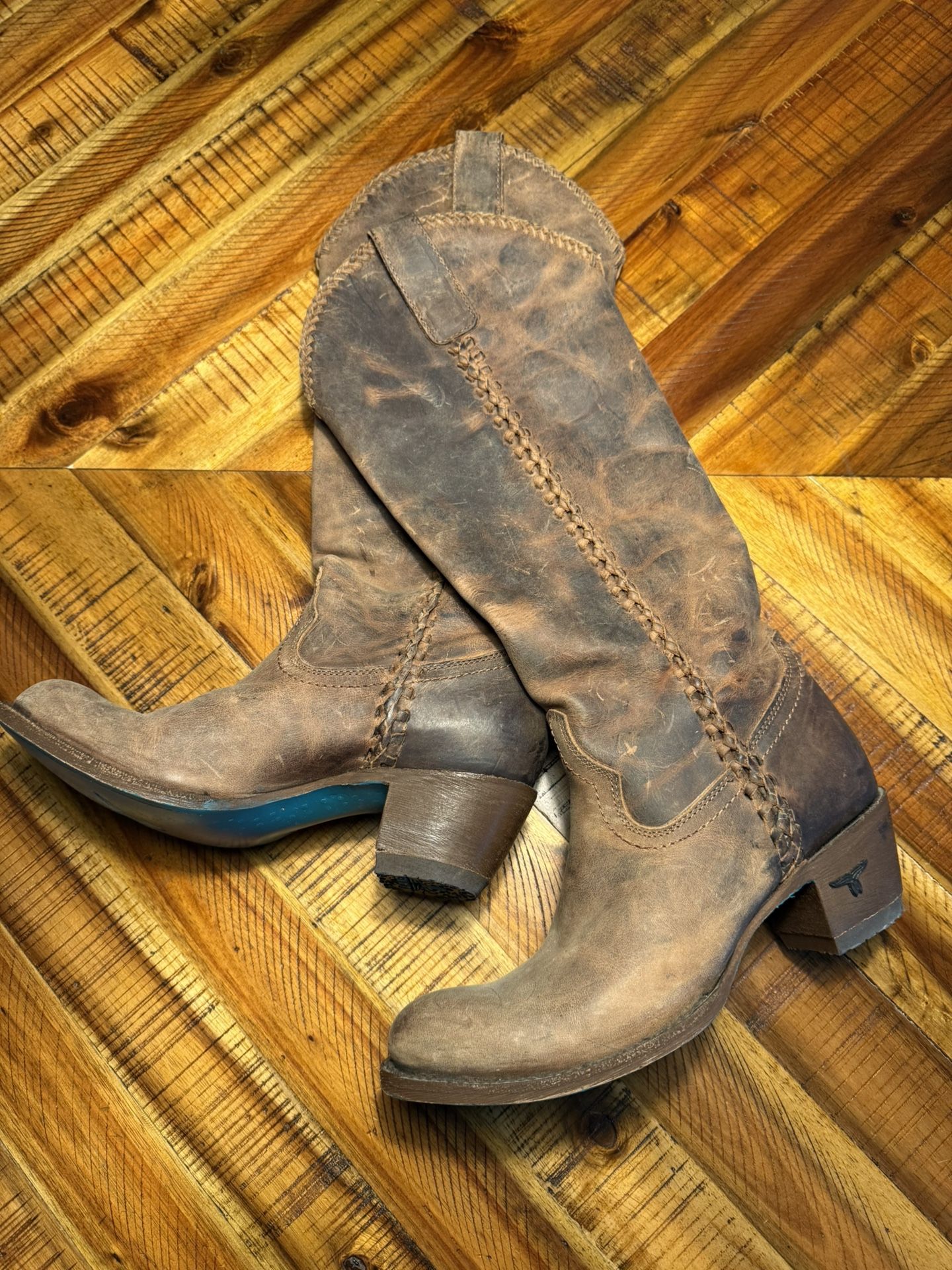 Lane Boots Size 7