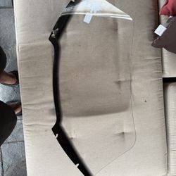 Harley Roadglide 2021 Stock 12” Windshield