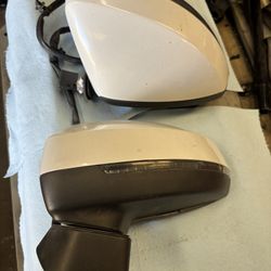 2015-2016-2017 Audi A3 White Side View Mirrors Available