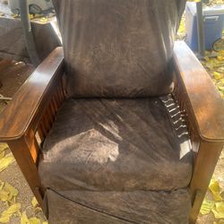 Morris chair recliner with flat arms and new slip cover