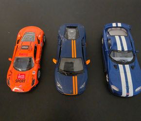 Three KINSMART  Diet Casts ,Lamborghini Huracán 1/36,Dodge and other Orange.