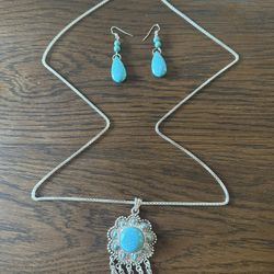 turquoise And Silver Necklace And Earring Set