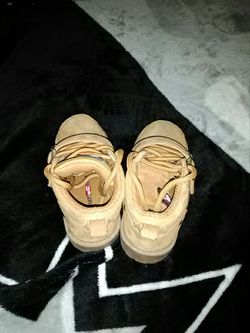 Toddler boots size 6c